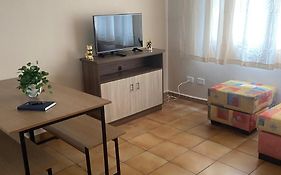 Confortavel Apartamento na Enseada - Guaruja